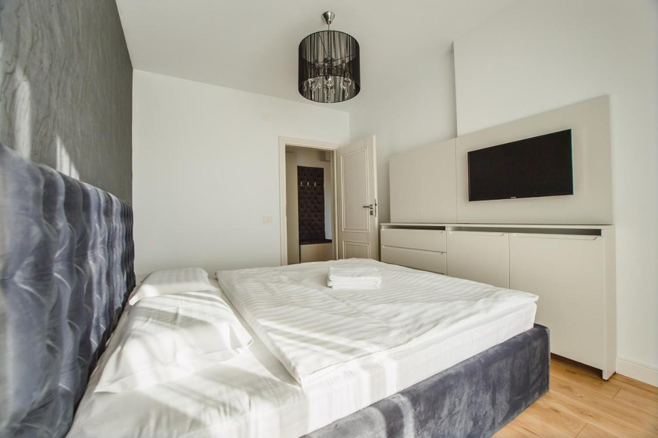 Fantastic Apartment At Prima Residence Oradea Extérieur photo