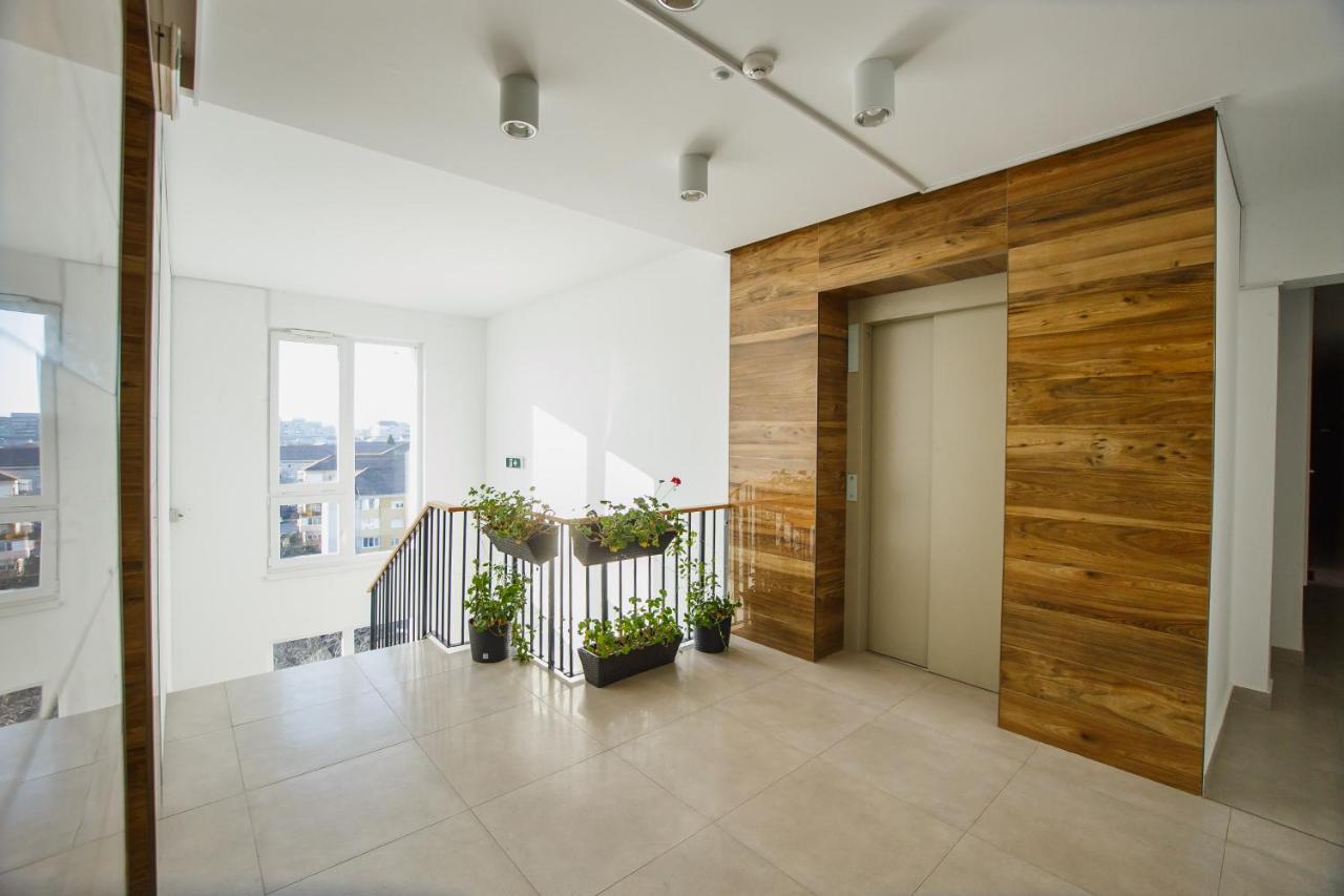Fantastic Apartment At Prima Residence Oradea Extérieur photo