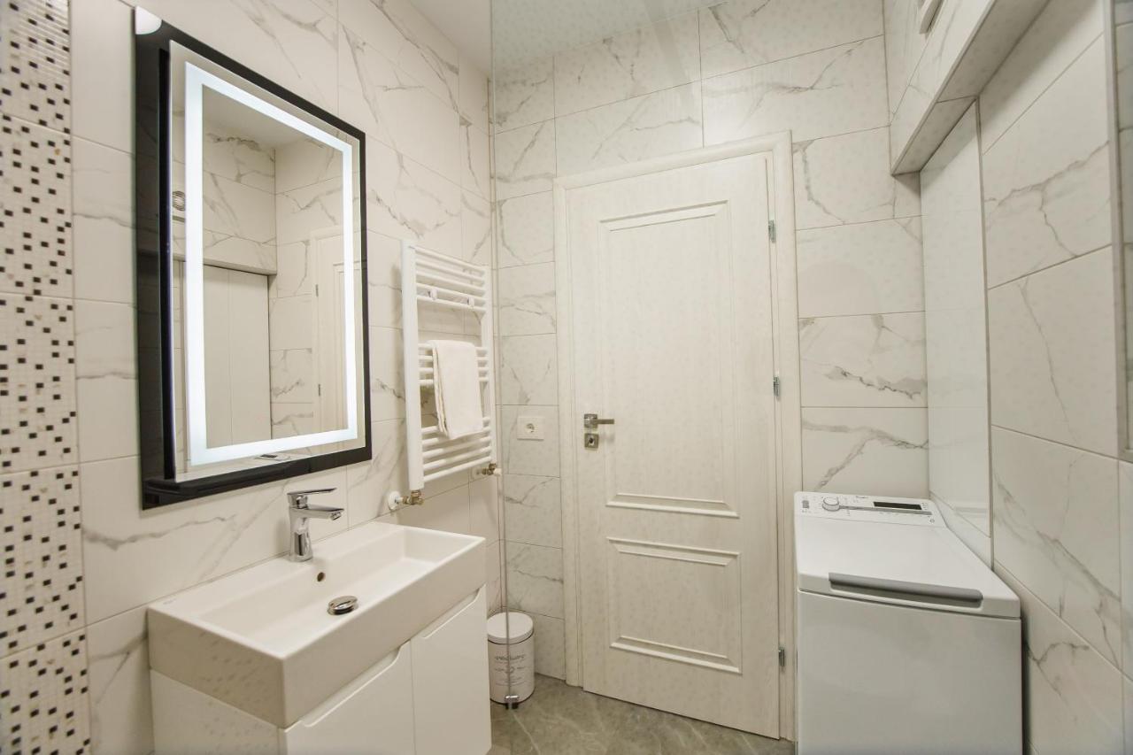 Fantastic Apartment At Prima Residence Oradea Extérieur photo